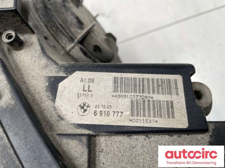 Frontlykt venstre halogen til BMW 5-Serie 2003-2010 (E60/E61) (E60/E61) (63127165561|)
