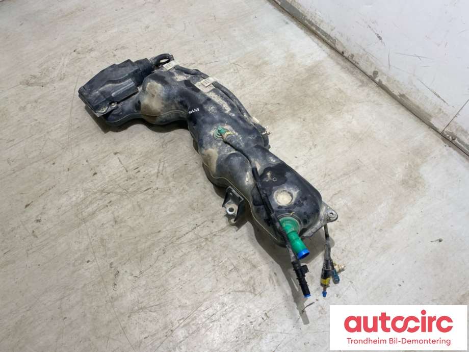 AdBlue tank til Toyota Hilux 2020-->> (778010K010|)