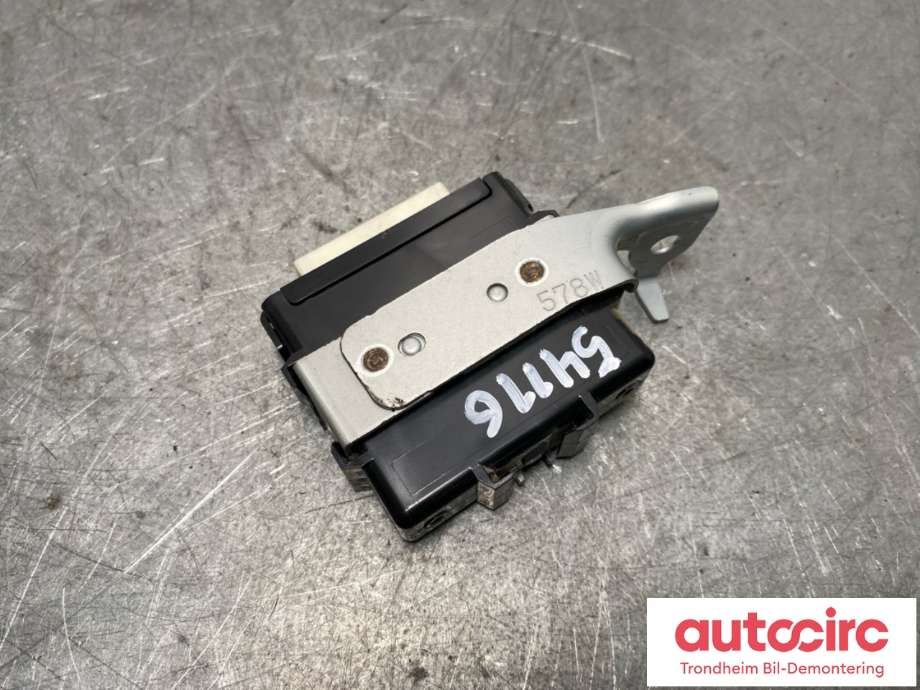 Styreenhet lys (LCM - Light Control Module) til Toyota Hilux 2020-->>  (8996071050|)