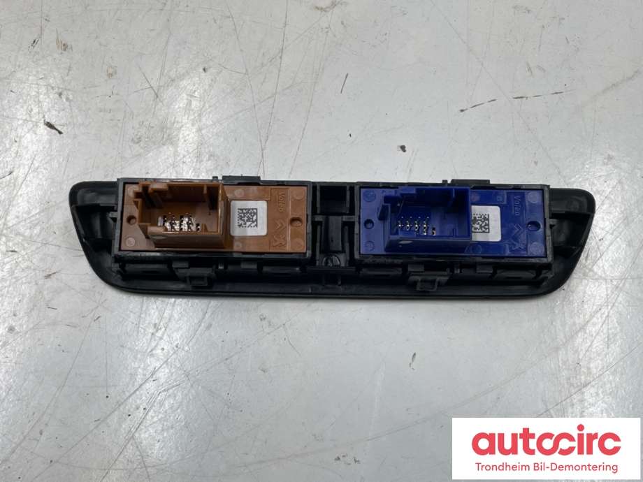 Bryter diverse til Peugeot 2008 2013-2019 (Type I)  (96750105ZD|96750154ZD|)