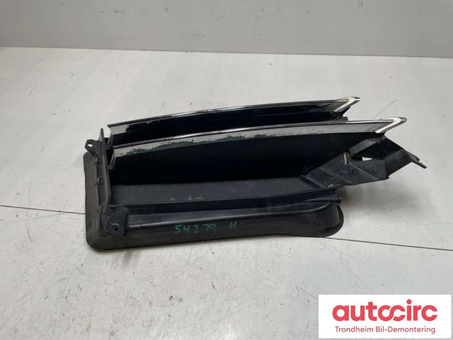 Grill høyre til Tesla Model S 2016-2021 (Fase 2)  (1058007-00-I|)