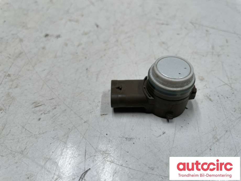 Parkeringssensor foran til Tesla Model S 2016-2021 (Fase 2) (1099611-00-D|1099611-00-A|1099611-00-B|1099611-00-C|)