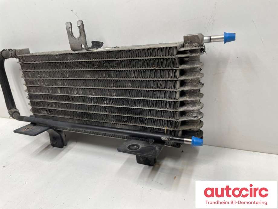 Oljekjøler til Nissan Qashqai 2014-2021 (Type II)  (216064EA0A|216064EA5A|)