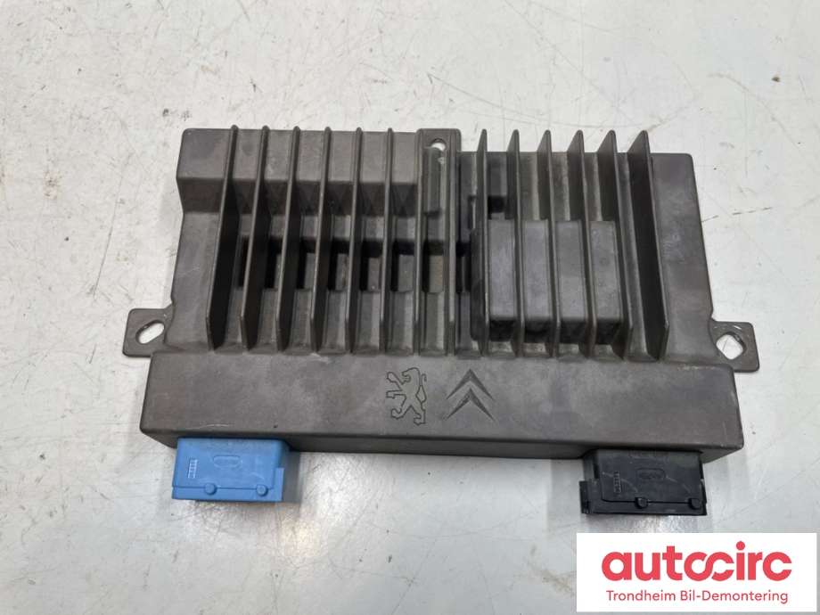 Bilstereo forsterker til Peugeot 308, 2013-2021 (Type II) (9808452880)