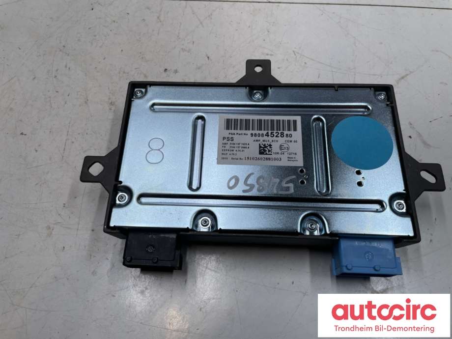 Bilstereo forsterker til Peugeot 308 2013-2021 (Type II)  (9808452880|16 131 545 80|)