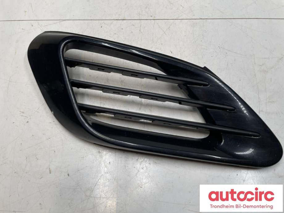 Grill høyre til Peugeot 308, 2013-2021 (Type II) (16 131 247 80)