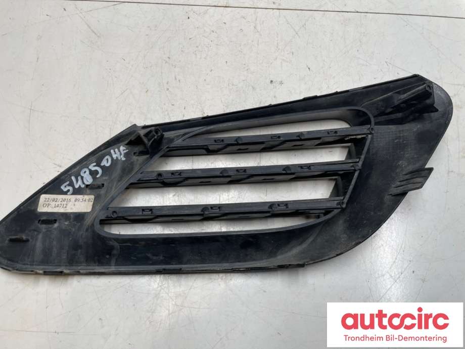 Grill høyre til Peugeot 308 2013-2021 (Type II)  (16 131 247 80|)
