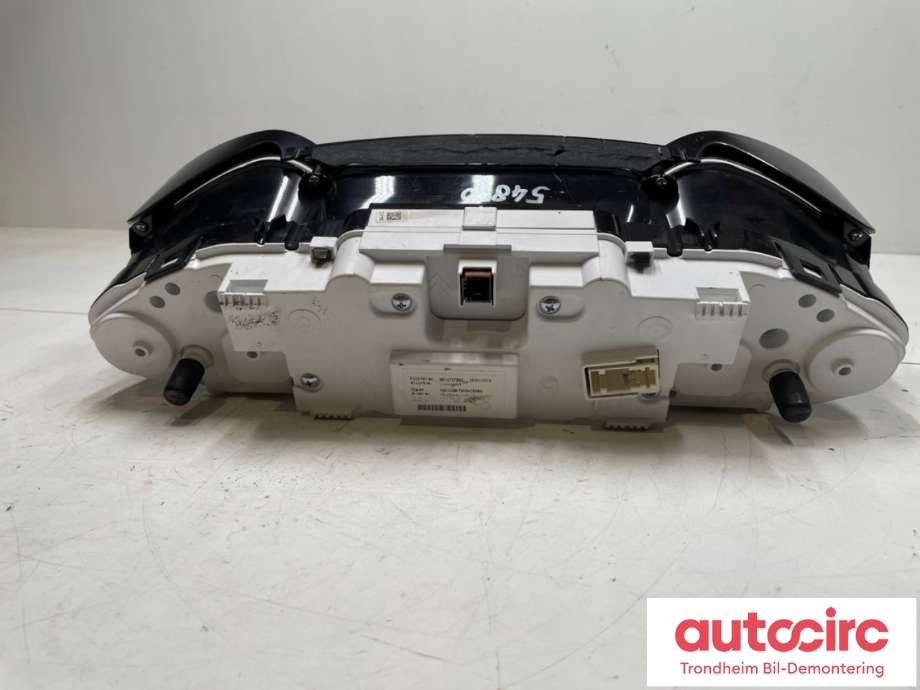 Instrumentpanel til Peugeot 308 2013-2021 (Type II) (9814737880|16 141 747 80|)