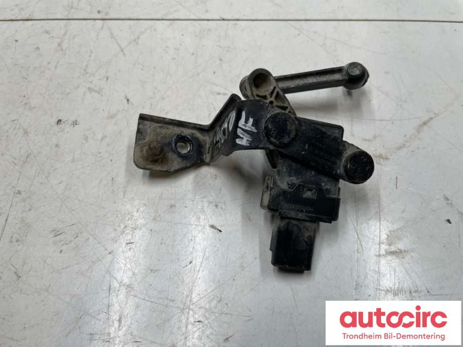 Sensor nivå, høyre foran til Peugeot 308, 2013-2021 (Type II) (98 061 199 80)