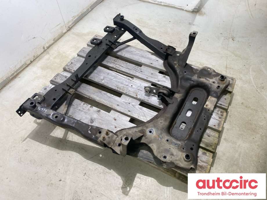 Travers foran hoved til Nissan Qashqai 2014-2021 (Type II)  (544014EA0C|54401HV00A|)