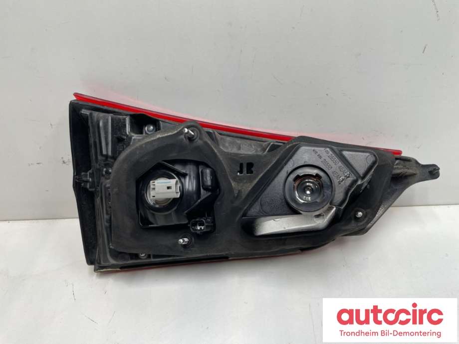 Baklykt høyre indre til Nissan Qashqai 2014-2021 (Type II)  (26550-4EA5D|)
