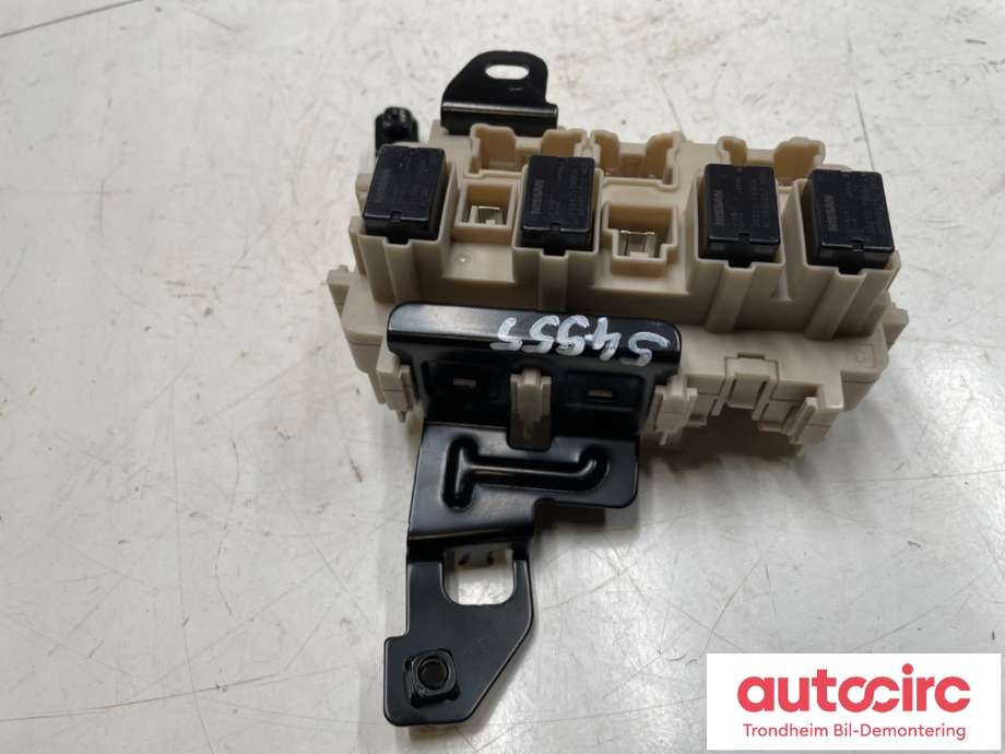 Sikringsboks kupe til Nissan Qashqai 2014-2021 (Type II) (24350-4EB0A|)