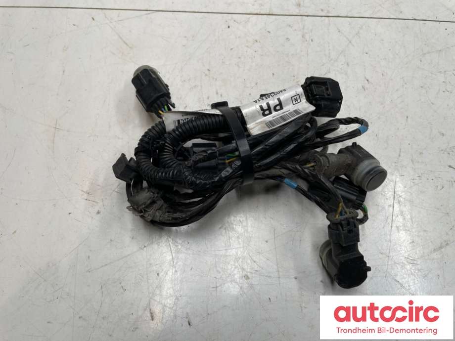 Parkeringssensor foran til Nissan Qashqai 2014-2021 (Type II)  (24033-4EA1A|24033-4EA1B|)