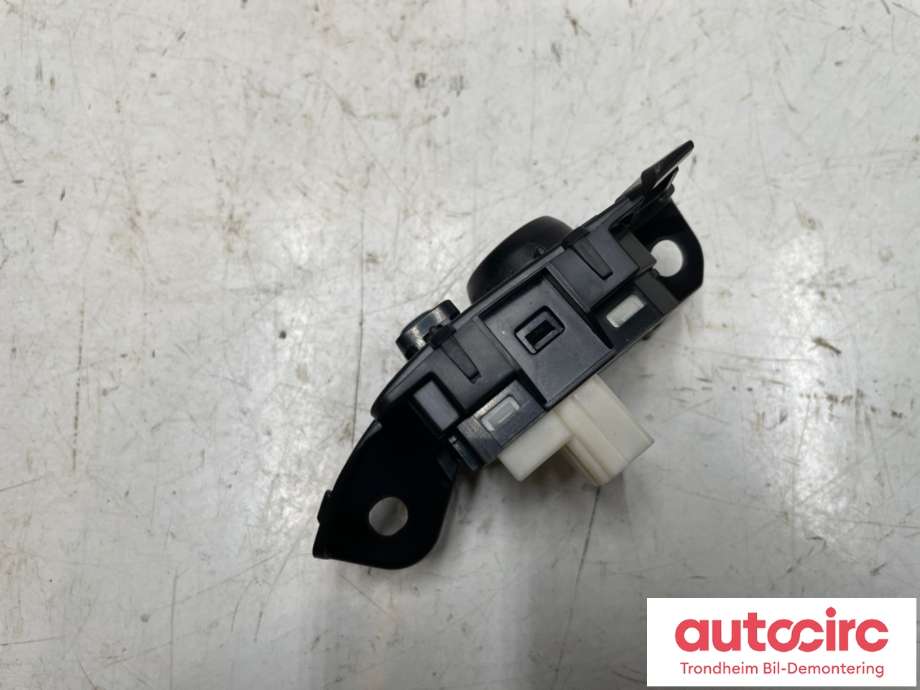 Bryter speil til Nissan Qashqai 2014-2021 (Type II)  (25570-4EA1B|)