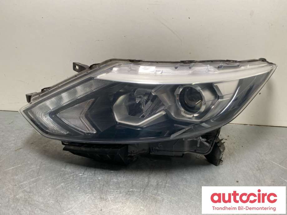 Frontlykt venstre full-LED til Nissan Qashqai, 2014-2021 (Type II)  (26060-4EH1B)