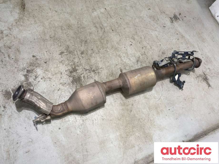 Katalysator til Toyota Hilux 2020-->>  (174100E050|)