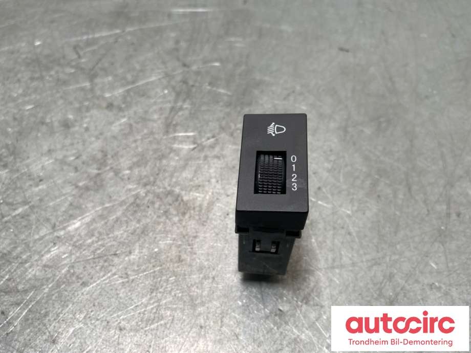 Bryter lys til Maxus EV80, 2019-->> (C00000052)