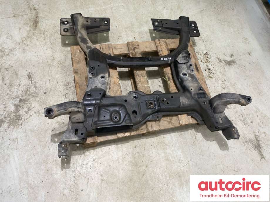 Travers foran hoved til Mercedes B-Klasse, electric drive 2014-2018 (W242) (W242) (A 246 620 12 00|)