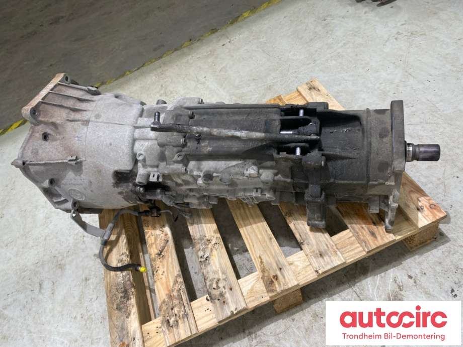 Girkasse 4WD hovedkasse til BMW X3 2003-2006 (Fase 1) (E83) (E83) (ZF|23 00 3 439 814||GS6X37DZ)