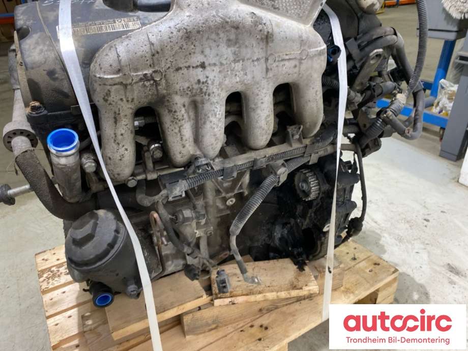 Motor diesel til VW Transporter / Caravelle 2003-2009 (Fase 1) (T5) (T5) (070 100 031 P||BNZ)