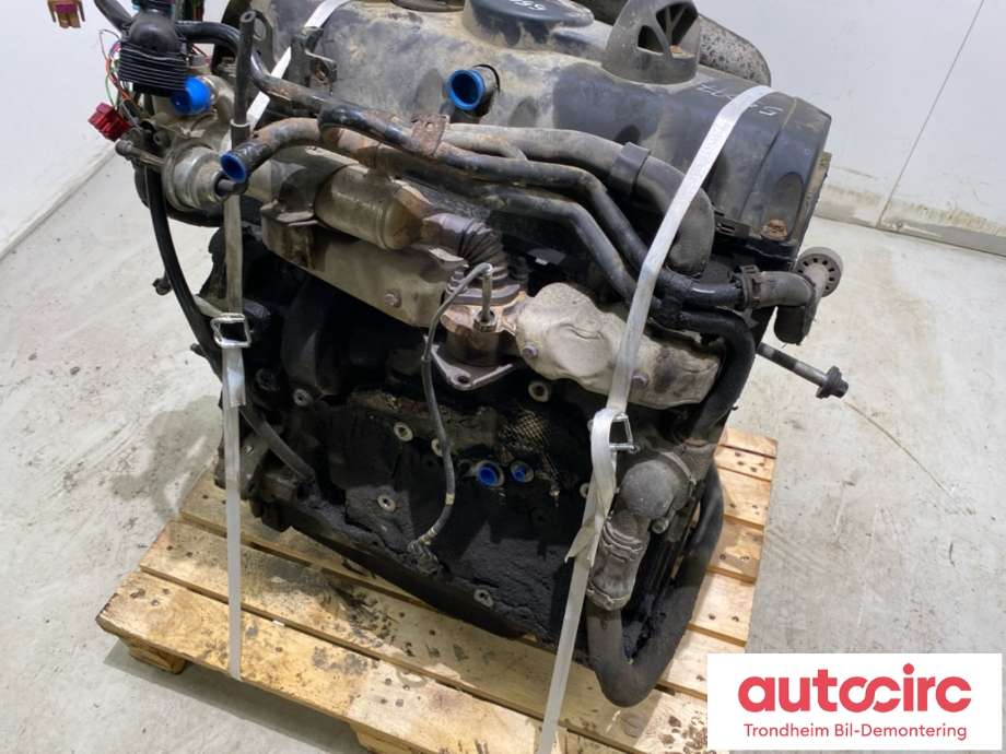 Motor diesel til VW Transporter / Caravelle 2003-2009 (Fase 1) (T5) (T5) (070 100 031 P||BNZ)