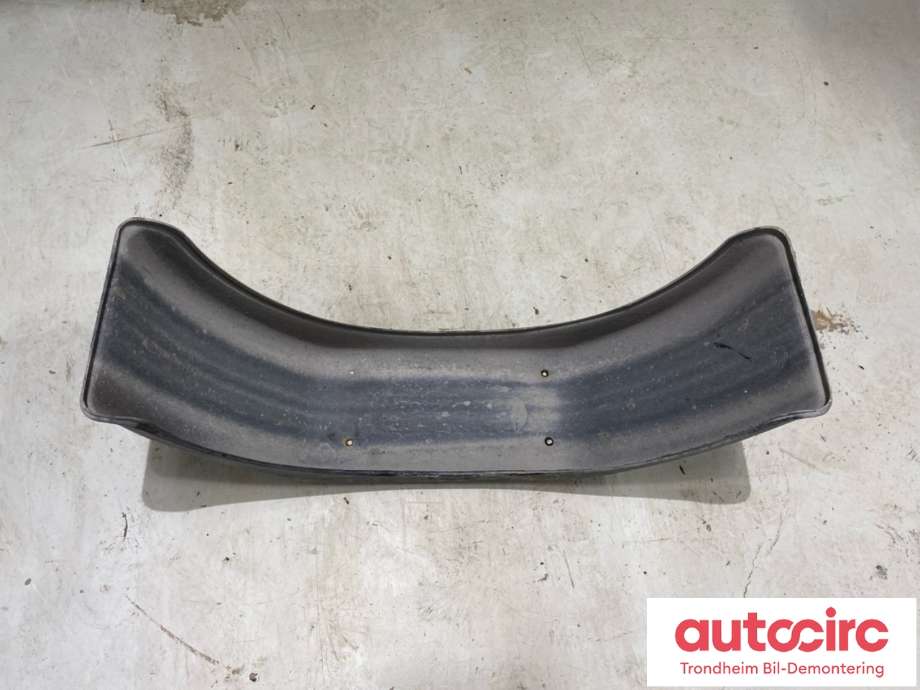 Skjerm locari høyre bak til VW Transporter / Caravelle 2003-2009 (Fase 1) (T5) (T5) (7J0 821 456 B|)