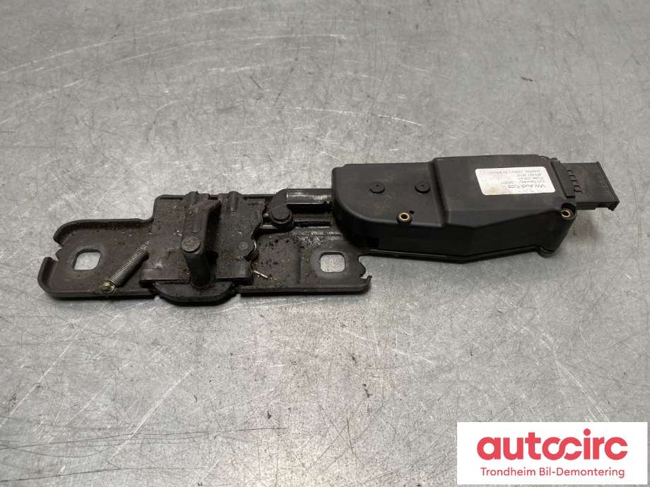 Sentrallås bakluke til Audi Q7 2010-2015 (Type I, Fase 2)  (4F9827383E|4F9827383G|)