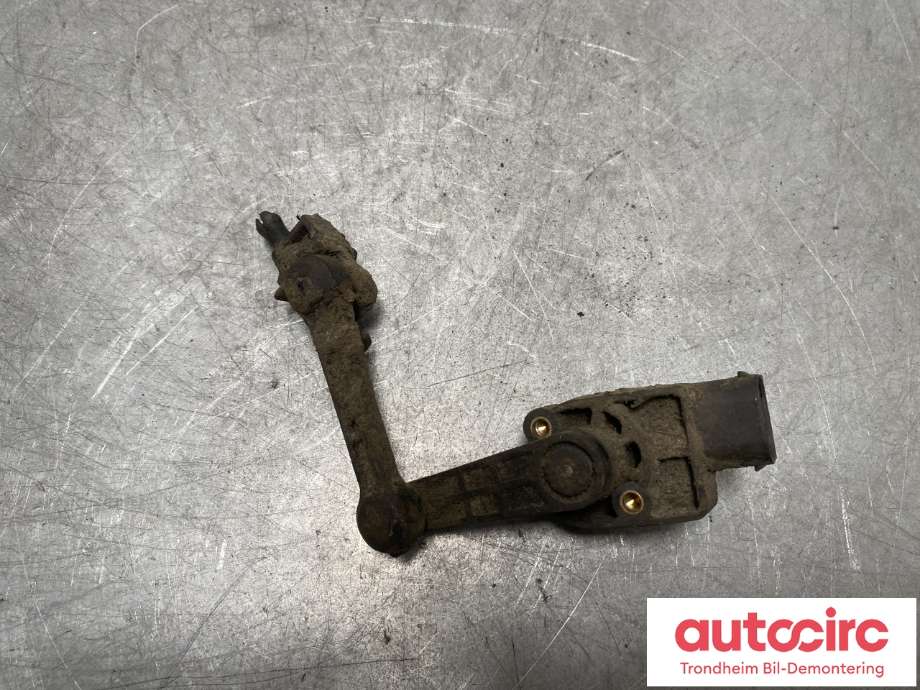 Sensor nivå, høyre foran til Audi Q7 2010-2015 (Type I, Fase 2)  (7L0616214C|)