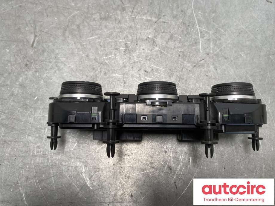 Varmeapparat betjening til VW Tiguan 2016-2020 (Type II, Fase 1)  (5NB907044J|5NB907044R|)
