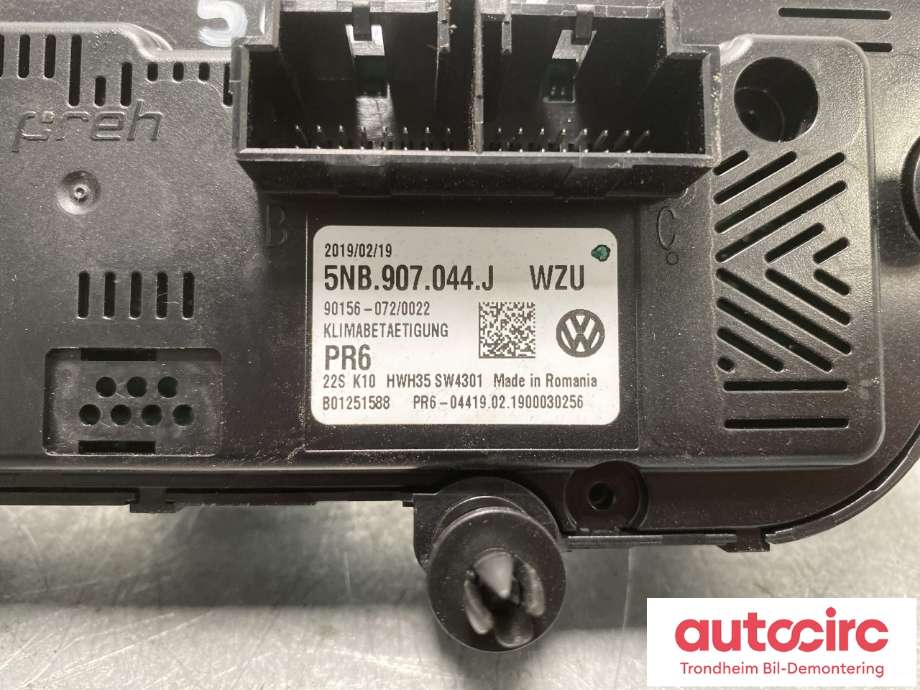 Varmeapparat betjening til VW Tiguan 2016-2020 (Type II, Fase 1)  (5NB907044J|5NB907044R|)