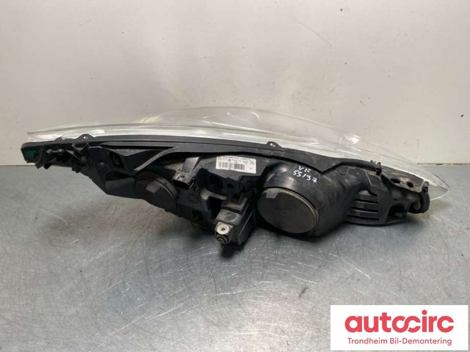 Frontlykt venstre halogen til Peugeot 308 2007-2011 (Type I, Fase 1)  (6208 F5|16 276 824 80|)