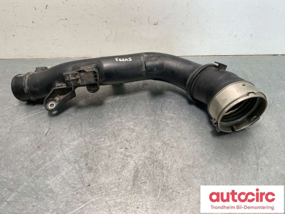 Turbo rør til Volvo XC90 2015-2025 (Type II) (31370128|)