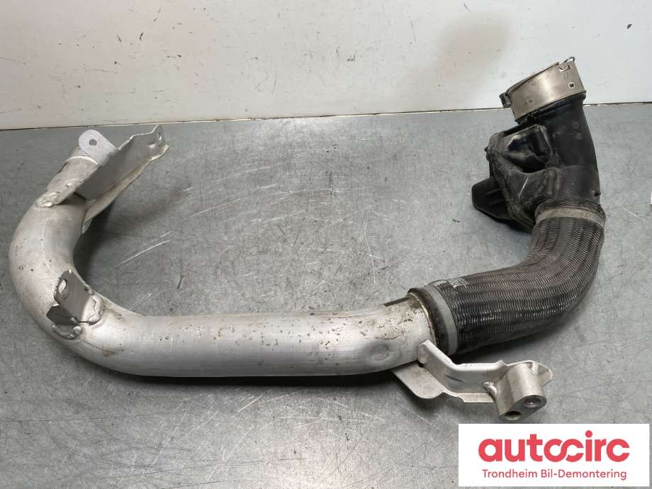 Turbo rør til Volvo XC90, 2015-2025 (Type II)  (32325480)