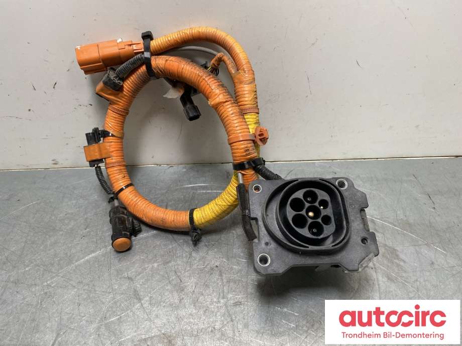 Batterilader inntak/luke til Kia Niro, 2016-2021  (91886-G5510)