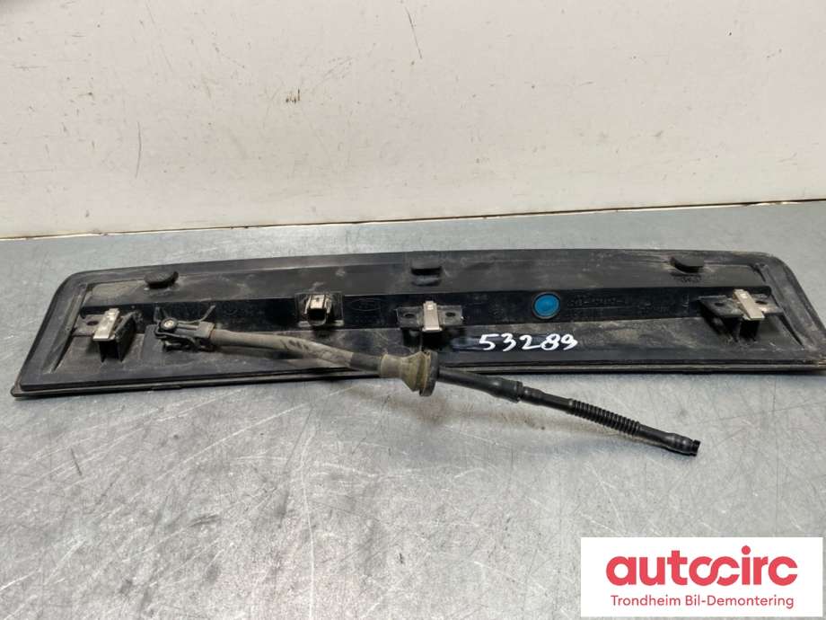 Baklykt bremselys bakrute til Ford Kuga 2019-->> (Type III)  (LJ6B-13A613-BA|2505286|)