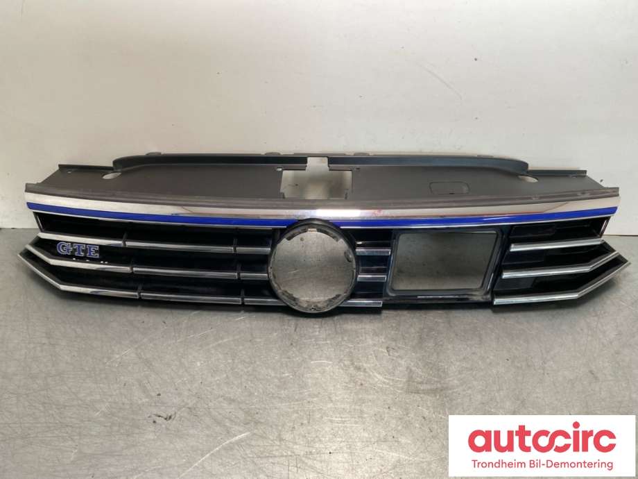 Grill til VW Passat, 2015-2019 (Fase 1) (B8) (B8) (3G0 853 651 F)