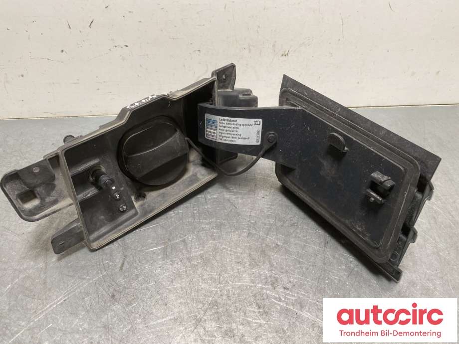 Ladeluke karosseri hybrid til VW Passat 2015-2019 (Fase 1) (B8) (B8) (3G0 853 396|3G0 853 631|5GE 810 773)