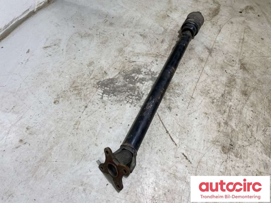 Mellomaksel fremre til Mitsubishi Pajero 2000-2006 (Type III) (MR453518|)