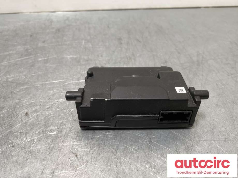 Kamera til Ford Kuga 2019-->> (Type III)  (LV4T-19H406-CE|LV4T-19H406-CF|2518800)