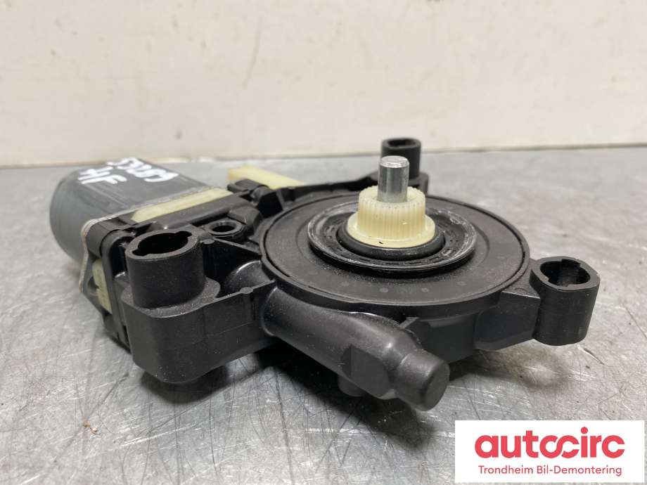 Ruteheis, kun motor, høyre foran til Ford Kuga 2019-->> (Type III) (LB6B-S23200-BE|2651309|LV4B-14A365-CA)