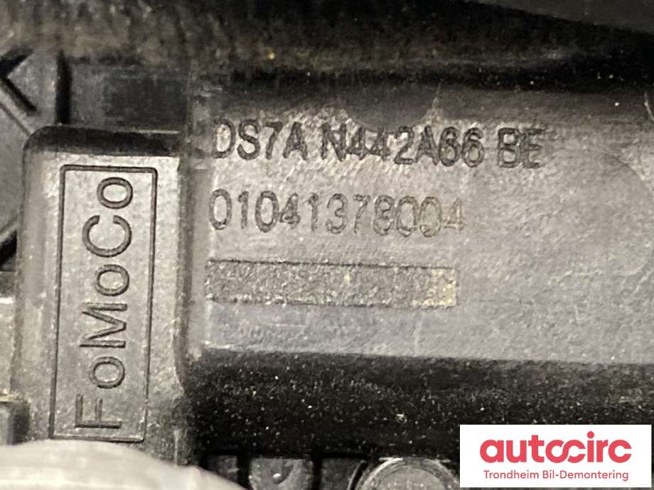 Baklukelås til Ford Kuga 2019-->> (Type III) (DS7A-N442A66-BE|2199411|)