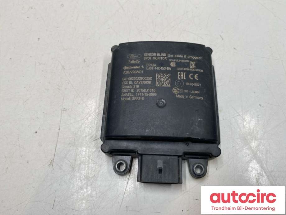 Sensor blindsone til Ford Kuga, 2019-->> (Type III)  (LJ6T-14D453-BA)