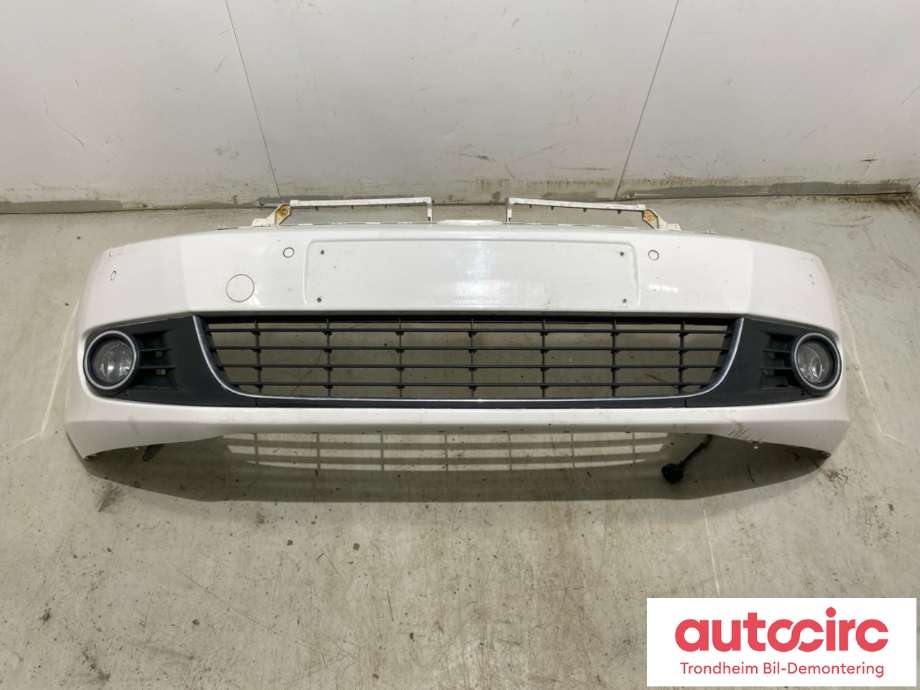 Støtfanger foran til VW Golf VI 2008-2012 (5K0 807 217 B|)