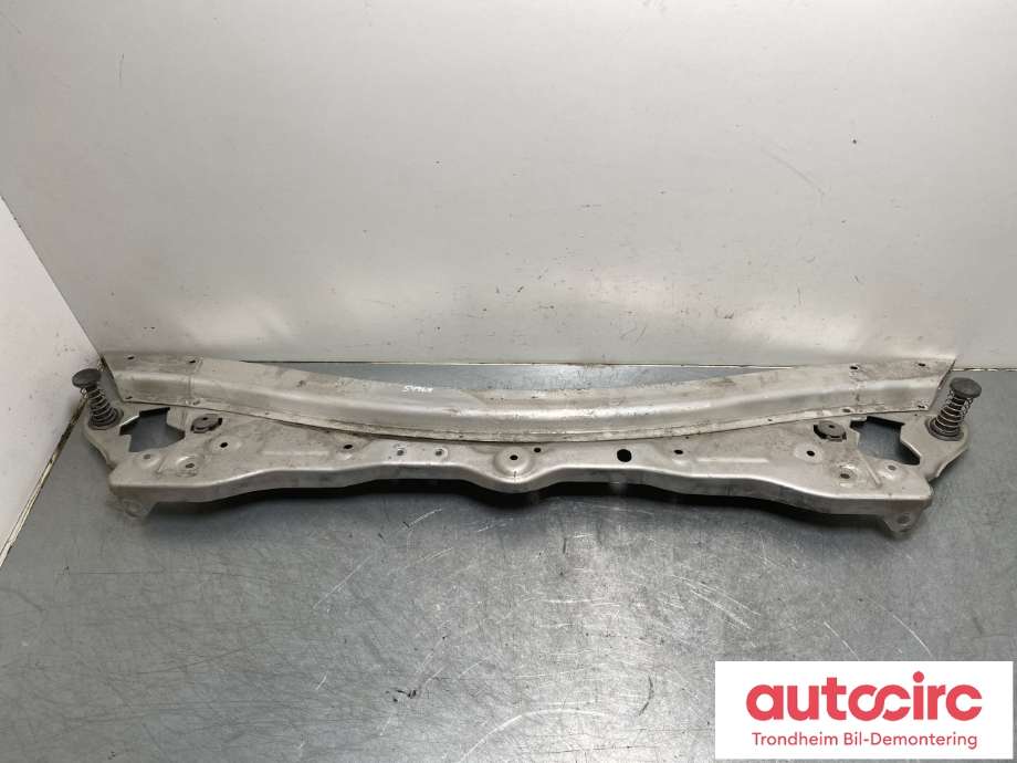 Frontplate øvre til Mercedes EQC, 2019-->> (A 293 620 04 00)