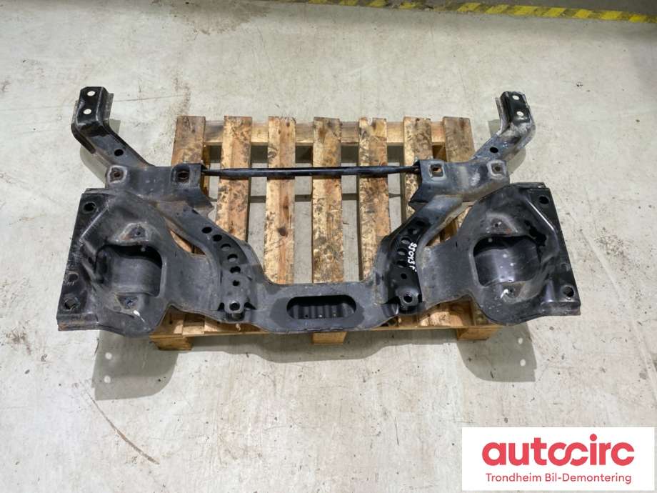 Travers foran hoved til Ford Mustang 2005-2014  (5R3Z-5C145-A|)