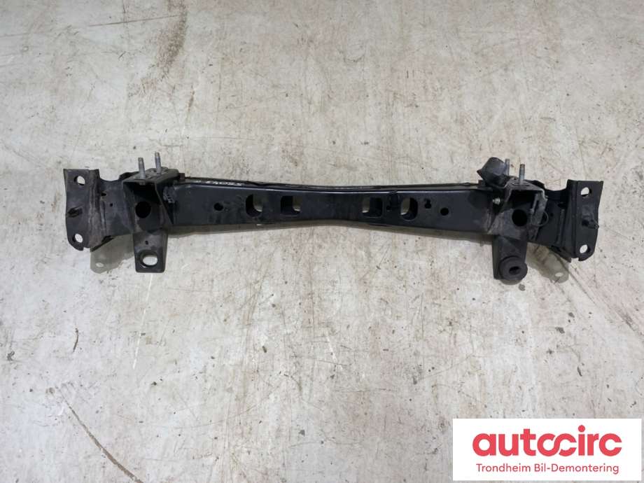 Travers foran tverrgående til Ford Mustang 2005-2014  (9R3Z5019D|)