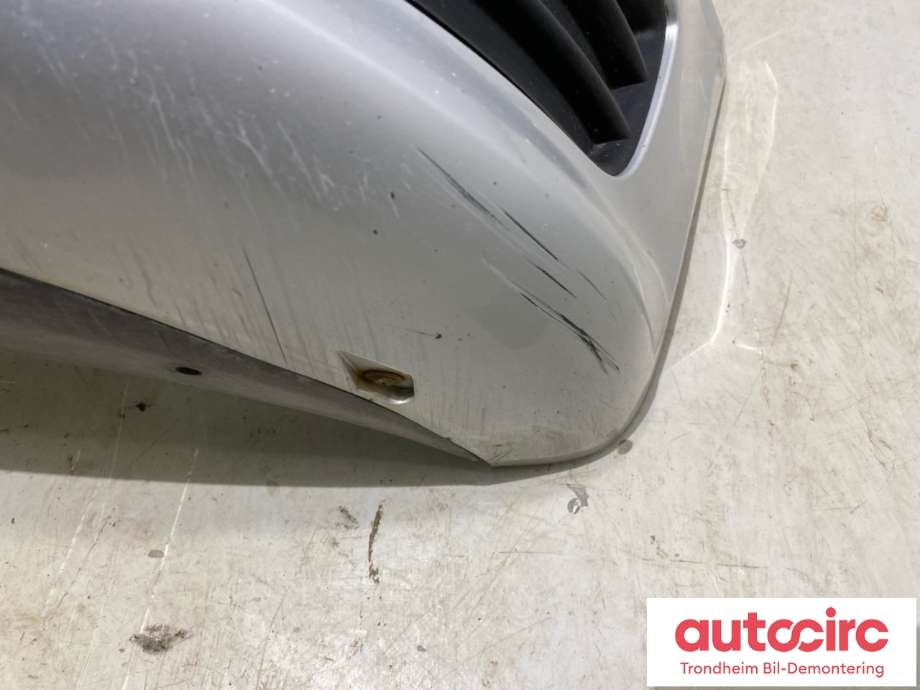 Støtfanger foran til Audi A3 2003-2008 (Type II, Fase 1) (8P0 807 105 F|)
