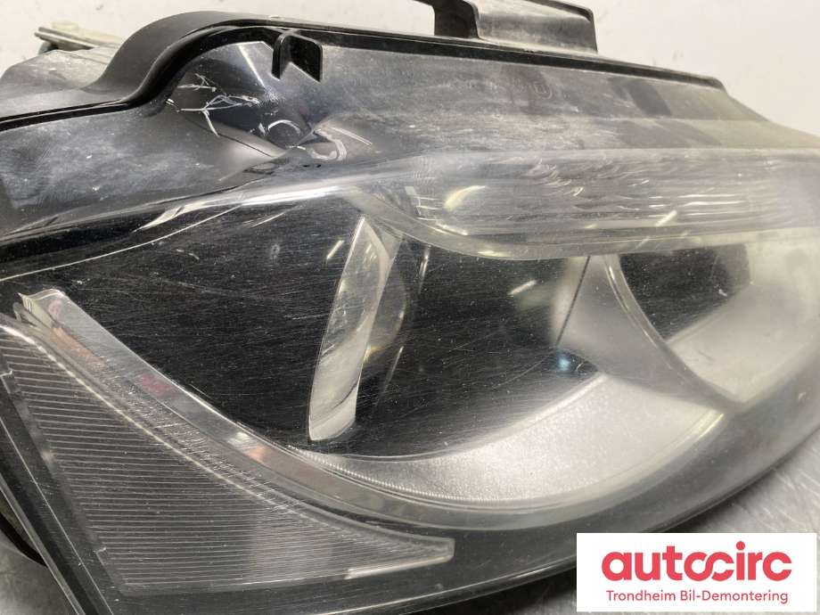 Frontlykt høyre xenon til Audi A3 2003-2008 (Type II, Fase 1)  (8P0 941 030 BM|8P0 941 030 BT|)