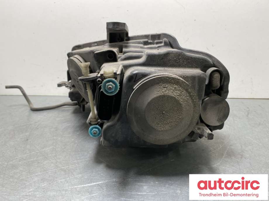 Frontlykt høyre xenon til Audi A3 2003-2008 (Type II, Fase 1)  (8P0 941 030 BM|8P0 941 030 BT|)