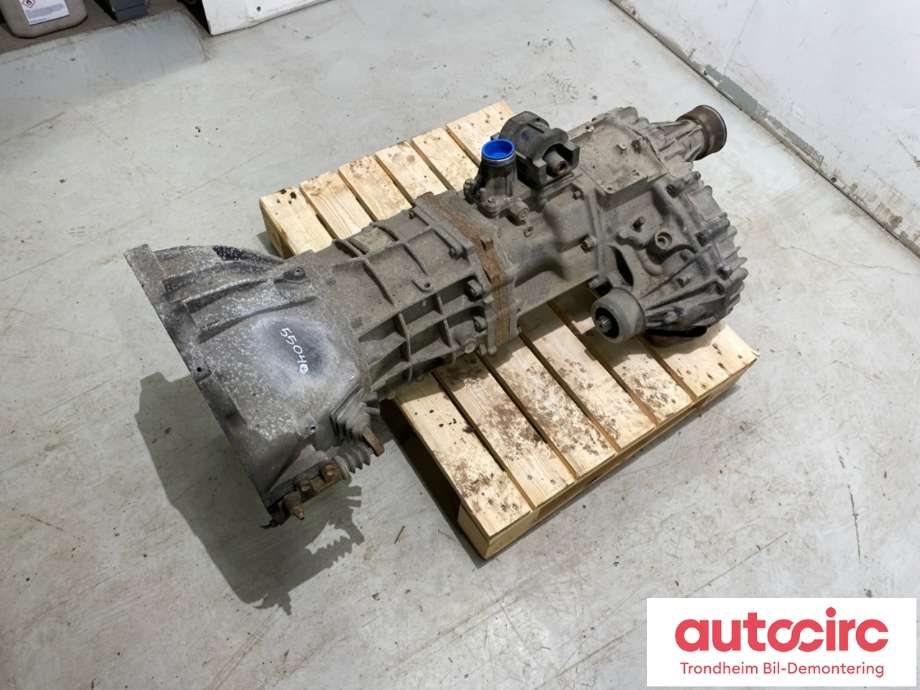 Girkasse 4WD komplett til Toyota Hiace 2001-2006 (Fase 2)  (330302F290||R151F)